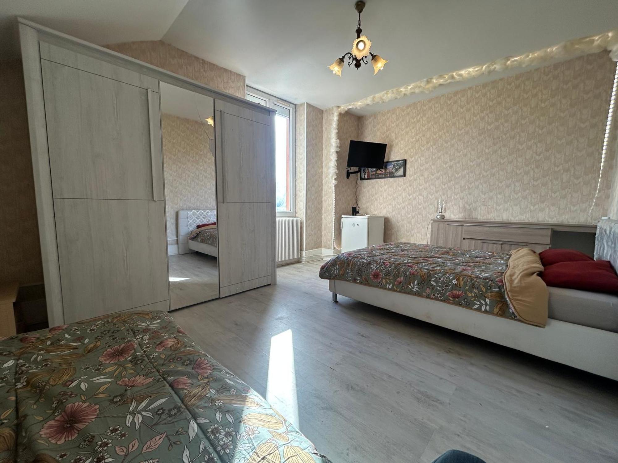 Chambre 3 蒙特谢莱丝美恩斯 外观 照片